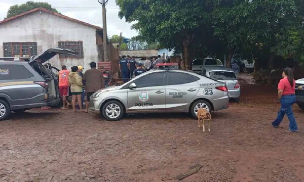 Hallan muerta a mujer frente a un taller en PJC: Se estrelló contra el portón – Prensa 5