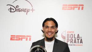 Cuarto Balón de Plata para el mejor defensa del fútbol brasileño