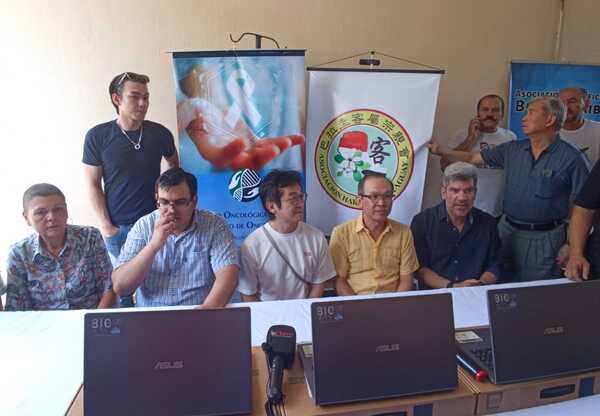 Taiwaneses donaron electrodomésticos a pacientes oncológicos del Hospital Regional - La Clave