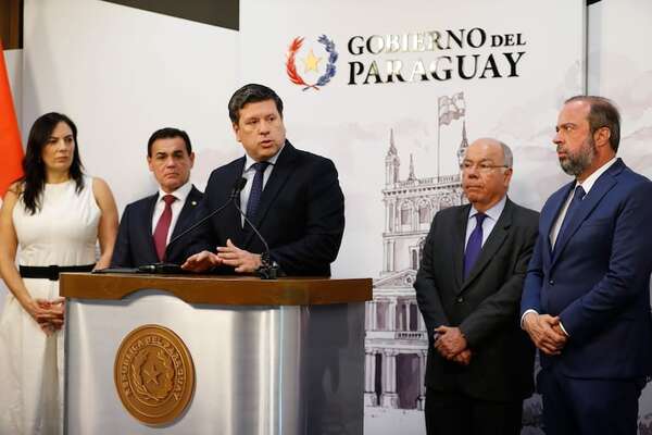 Anexo C: ministro de Industria dice que plazo para la revisión es difícil de cumplir -  - ABC Color