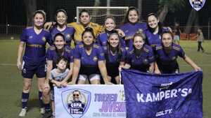 Arrancó las semifinales de la Copa Granja El Padrino Fem
