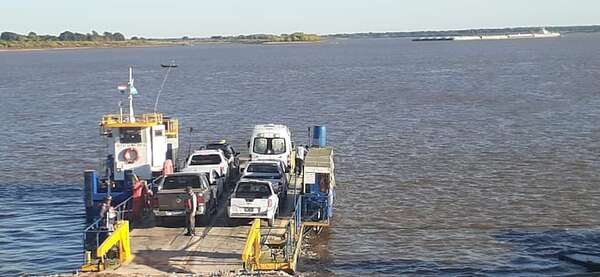 La balsa “Rafaela” retomará operaciones entre Pilar y Puerto Cano tras el aumento del nivel del río Paraguay - Nacionales - ABC Color