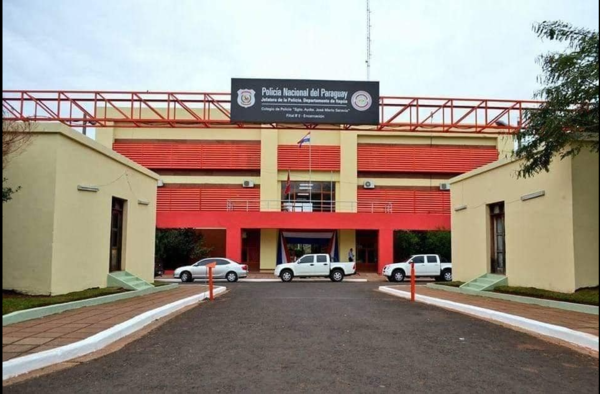 DIRECCIÓN DE POLICÍA REALIZA VARIOS CAMBIOS DE JEFES Y SUBJEFES - Itapúa Noticias