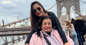 “Eres mi vida entera”: Larissa Riquelme honra a su madre en su día especial