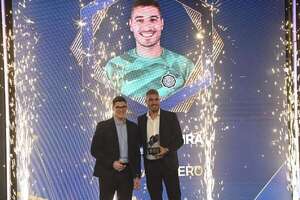 Gastón Olveira, el mejor del año - Fútbol - ABC Color