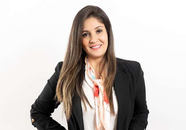 Natalia Gill lidera integración de medios - Empresariales - ABC Color