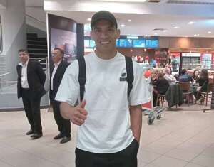Diego Gómez, rumbo al Brighton - Fútbol Internacional - ABC Color