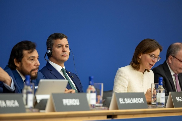 Peña destaca logros nacionales en la OCDE y pide ser miembro