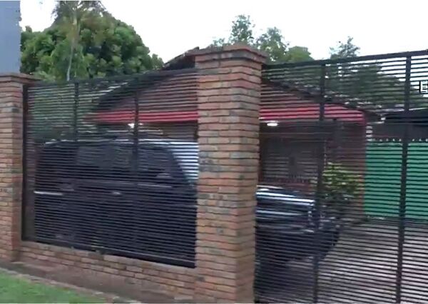 Asaltan y balean a un militar retirado, le roban un vehículo y armas