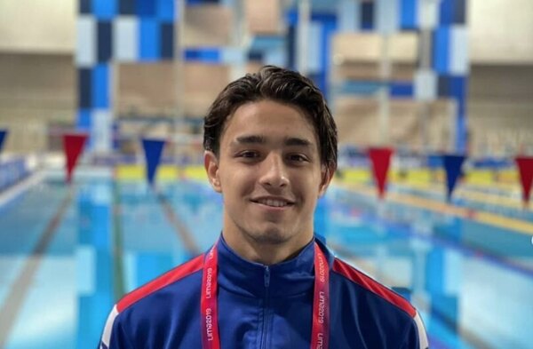 Versus / Promesa de la natación paraguaya seguirá su carrera en Estados Unidos