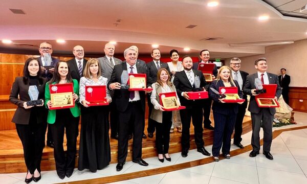 VI Circunscripción recibe premio en el concurso de Buenas Practicas Judiciales