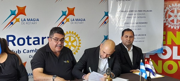 Club de Servicios de Cambyreta dona equipos médicos a unidades de salud del distrito