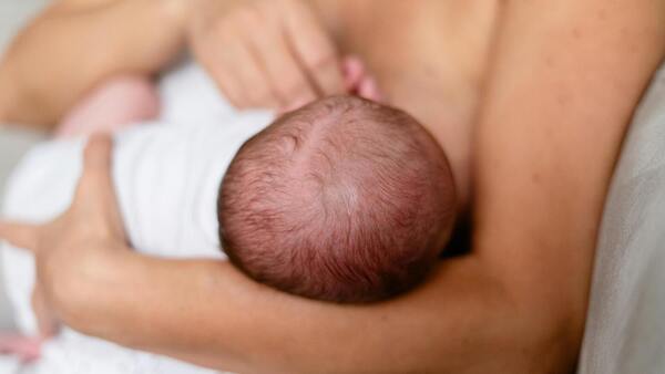 Nodrizas (mujeres que amamantan a hijos que no son suyos): ¿es una práctica común en Paraguay?
