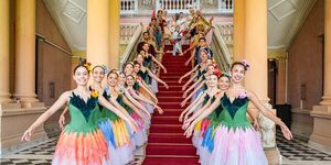 El Cascanueces llega al Palacio de López para deslumbrar con su magia navideña • PARAGUAY TV