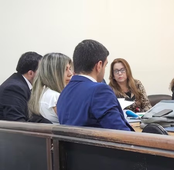 Un vaso de leche: confirman suspensión de ejecución de condena de dos procesadas - PDS RADIO Y TV