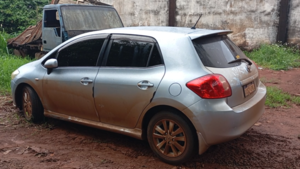Policías frustran asalto, detienen a sospechosos y recuperan vehículo robado - Unicanal