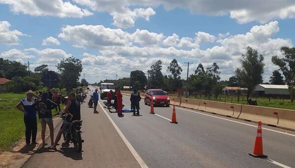 Motociclista fallece luego de ser rozado por un camión de gran porte - Nacionales - ABC Color
