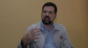 Ex Ministro de Educación Luís Riart con prisión domiciliaria