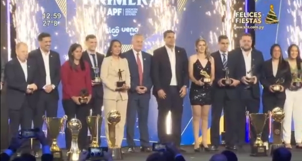 Premios de Primera 2024: una noche de reconocimientos y logros para el fútbol paraguayo - SNT