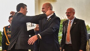 Peña visita Israel en medio de la acusación a Netanyahu
