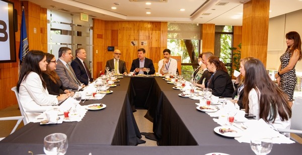 Rediex celebra 20 años y reúne a exdirectores para analizar el impacto