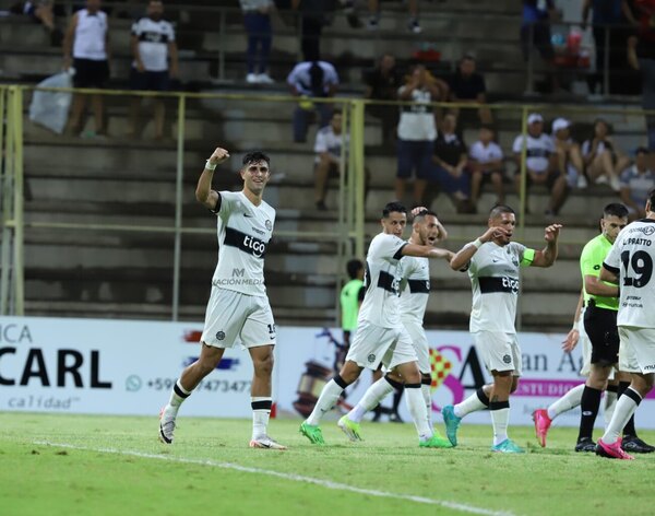 Versus / Les fue bien con Álex Arce y ahora buscan en Para Uno a su nuevo goleador