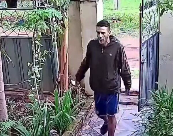 Detienen a tipo que se fue con cuchillo a la casa de su ex