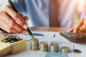 Panorama bancario paraguayo: Alta reestructuración de préstamos, elevada dolarización y exposición a sectores cíclicos, según S&P - MarketData