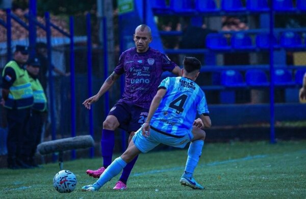 Versus / Barrida en Luqueño sigue con un jugador multicampeón