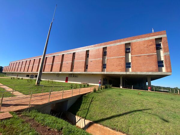 Hospital General de Itapúa "Ladislao Hrisuk Szuljew" se acerca a su habilitación oficial en 2025