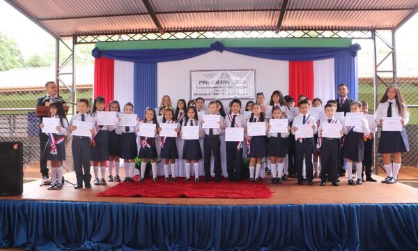 Realizan clausura del año lectivo en la Escuela Mcal. José Félix Estigarribia de Franco