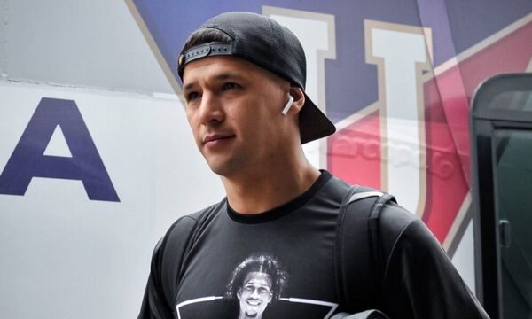 ¡Alex Arce recordó que hace tres años nomás vendía empanadas para sobrevivir!