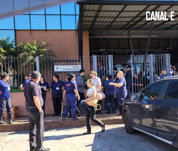 TRAS EXPLOSIÓN EN REGISTRÓ PÚBLICO FUNCIONARIO INGRESÓ A UTI