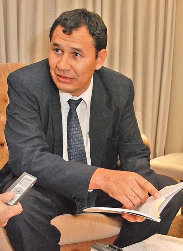 Cámara ratificó orden de captura contra exjefe de UOC del MEC Luis Fretes Prieto - PDS RADIO Y TV