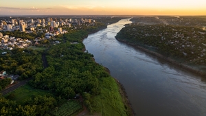 Leve afectación de crecidas del Paraná y del Yguazú en áreas aledañas de Itaipú, explican - Economía - ABC Color