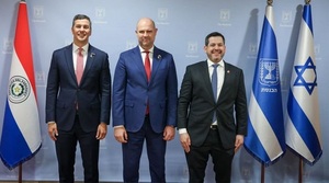 Reciben a Peña y Latorre en el Congreso de Israel