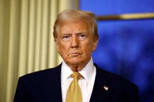 Trump celebra la dimisión del director del FBI como “un gran día” para EE.UU. - Mundo - ABC Color