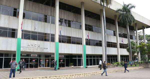 La Nación / Sancionan créditos de USD 410 millones para la Ande