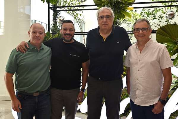 Coca-Cola celebró fin de año con sus colaboradores - Sociales - ABC Color