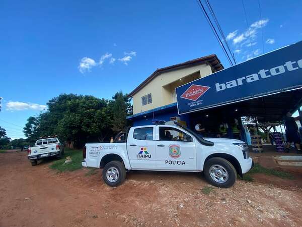 Asaltan bodega y se llevan dinero y celulares en Capiatá - Policiales - ABC Color