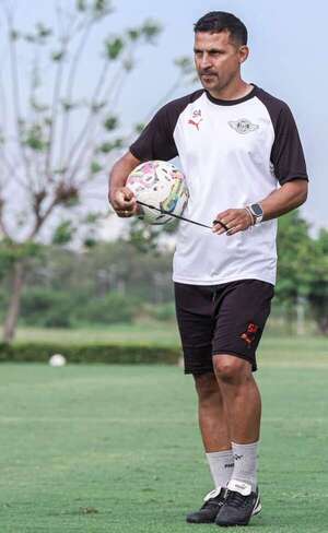 Libertad: Aquino, confirmado como DT - Fútbol - ABC Color