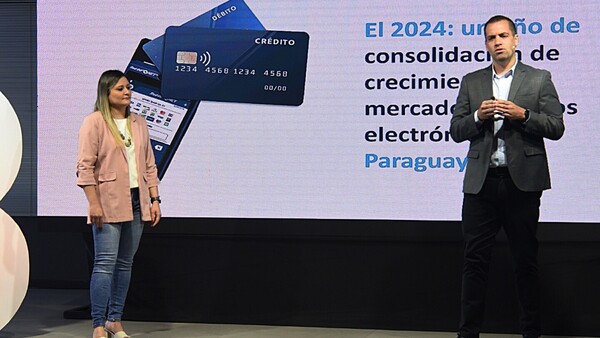 Las compras con tarjetas y QR este año aumentaron más del 50%
