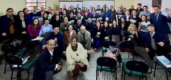 ANEAES acredita Maestría en Salud Pública del Instituto Nacional de Salud - .::Agencia IP::.