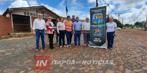 INAUGURACIÓN DE PAVIMENTO EMPEDRADO Y REFACCIÓN DE PARADA DE ÓMNIBUS EN TRINIDAD - Itapúa Noticias