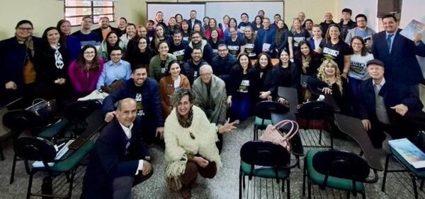 Aneaes acredita maestría en Salud Pública del Instituto Nacional de Salud