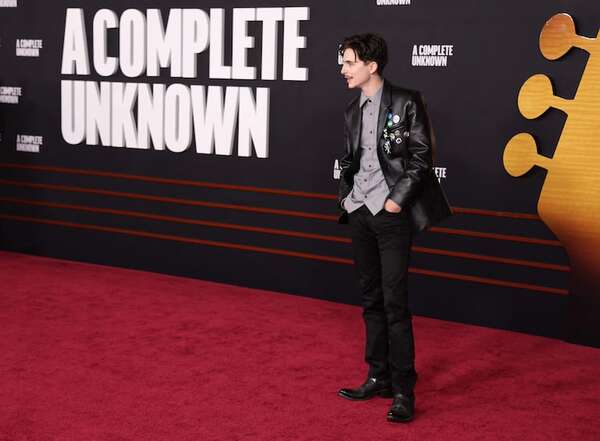 De Timothée Chalamet a Elle Fanning, las estrellas de la red carpet de “A Complete Unknown” - Gente - ABC Color
