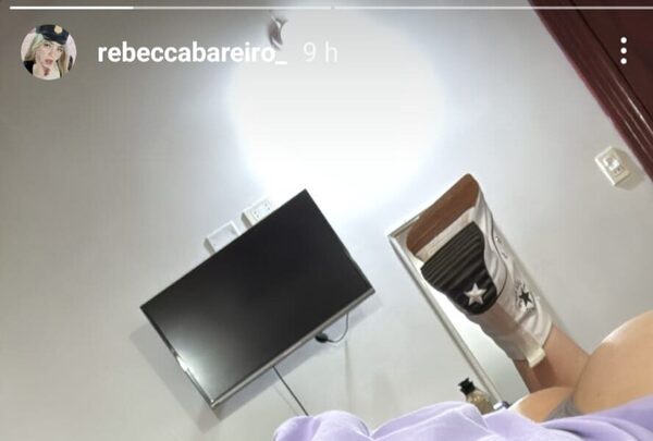 ¡Oniichan mostró una parte de sus “cachetes” y ardió todo!
