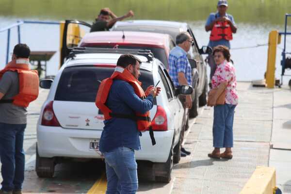 Reanudan transporte fluvial en Pilar • RADIO NACIONAL