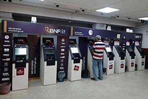 Pensión de adultos mayores: las respuestas sobre el “aguinaldo” y otras dudas - Economía - ABC Color