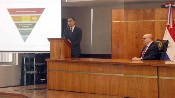 Ministro Diesel dio apertura a taller FODA para incentivar acciones en el PEI 2026-2030